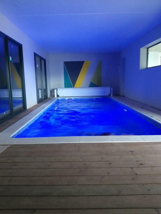 Maison Avec Piscine Interieure Privee Sans Vis A Vis Chauffee Toute L Annee Quiévrecourt Exterior photo